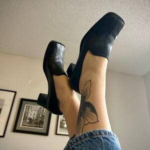 Nine & Co. Vintage Black Leather Heels